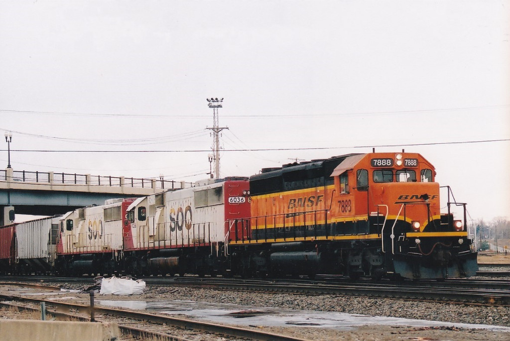 BNSF 7888 East